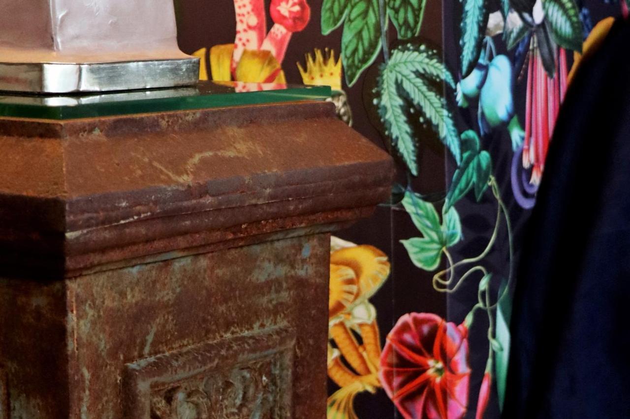 L'Ecole Des Garcons Bed and Breakfast Maigne Buitenkant foto